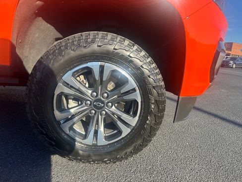 Used 2022 Chevrolet Colorado Z71 w/ Trail Boss Package image 11