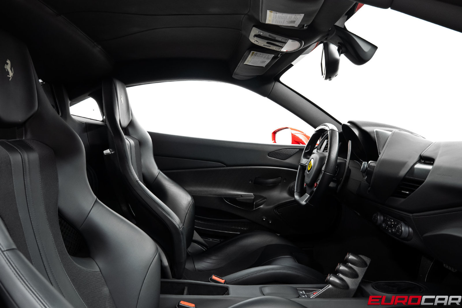 Used 2019 Ferrari 488 Pista Coupe RWD image 43