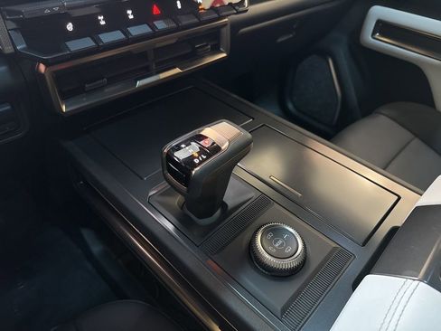 Used 2024 GMC Hummer EV 3X w/ Omega Edition image 26