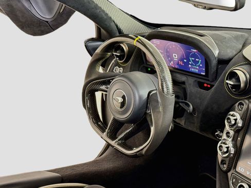 Used 2021 McLaren 720S Performance RWD image 26