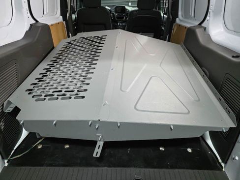 Used 2023 Ford Transit Connect XL FWD image 11