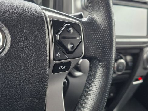 Used 2015 Toyota 4Runner SR5 image 35