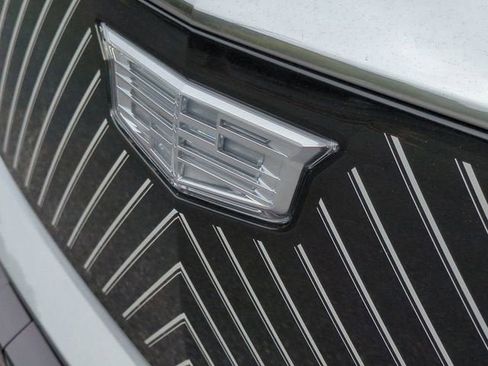 New 2026 Cadillac Vistiq Premium Luxury AWD/4WD image 32