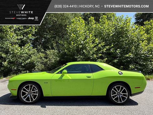 Used 2023 Dodge Challenger R/T w/ Plus Package RWD image 1