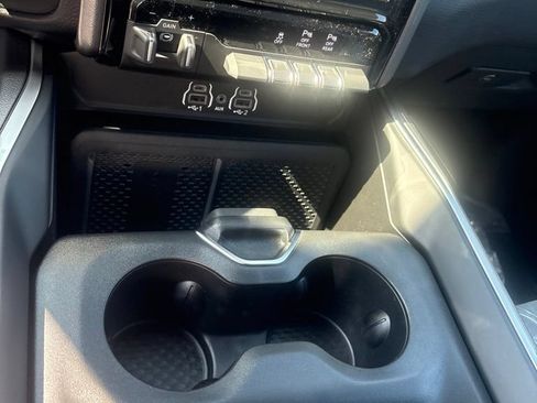 New 2027 RAM 1500 Big Horn AWD/4WD image 23