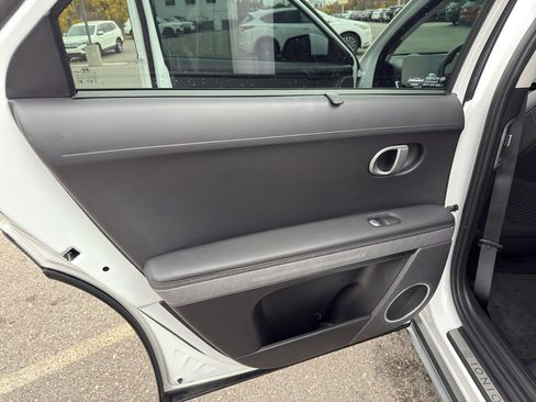 Used 2023 Hyundai Ioniq 5 Limited image 22