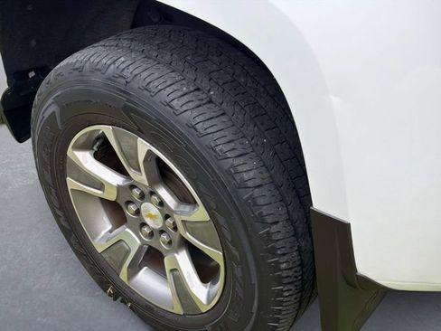 Used 2018 Chevrolet Colorado Z71 RWD image 10