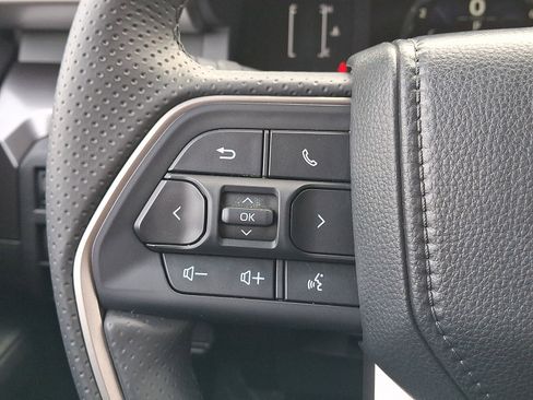 Used 2025 Toyota 4Runner SR5 image 20