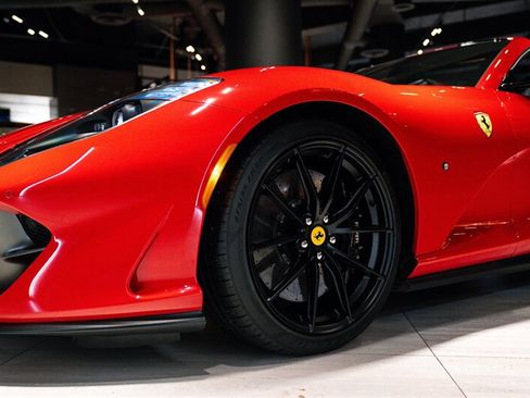 Used 2022 Ferrari 812 GTS RWD image 29