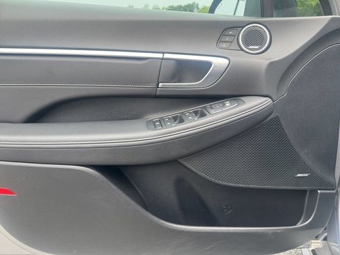 Used 2021 Hyundai Sonata Limited FWD image 20