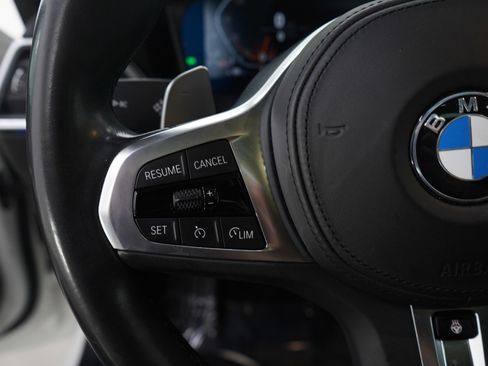 Used 2020 BMW 330i xDrive Sedan w/ Premium Package image 24