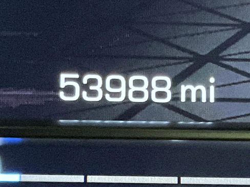 Used 2024 GMC Sierra 2500 SLT w/ SLT Premium Package image 14