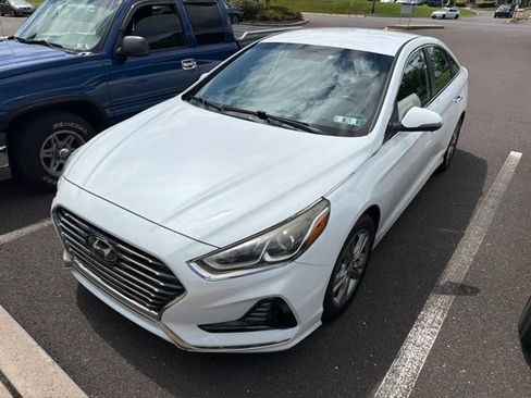 Used 2018 Hyundai Sonata SEL FWD image 2
