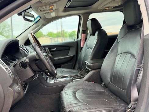 Used 2012 GMC Acadia Denali FWD image 11