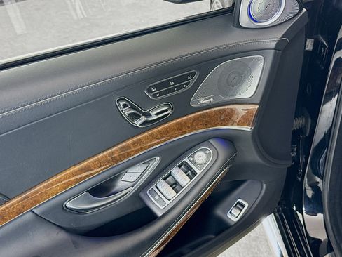 Used 2015 Mercedes-Benz S 65 AMG Sedan image 19