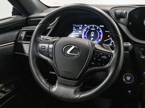Certified 2025 Lexus ES 350 w/ Accessory Package (Z2) FWD image 16