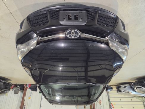 Used 2016 Toyota Camry SE w/ Protection Package (Q2) FWD image 11