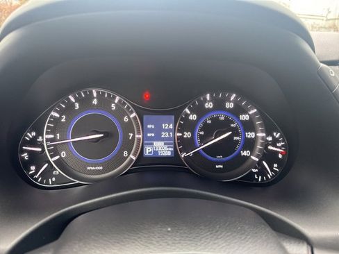 Used 2013 INFINITI QX56 4WD w/ Deluxe Touring Pkg image 18