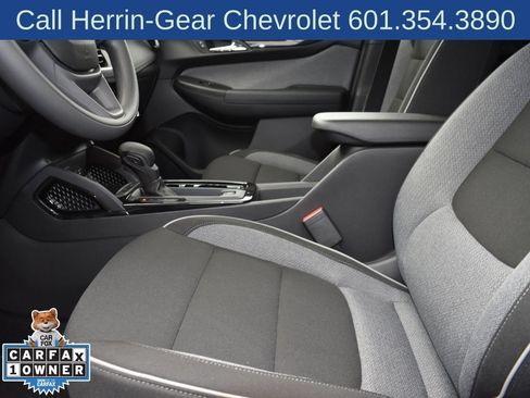 Used 2025 Chevrolet TrailBlazer LS w/ LS Convenience Package FWD image 13