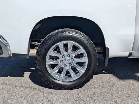 Used 2021 Chevrolet Silverado 1500 LTZ w/ Z71 Off-Road Package AWD/4WD image 10