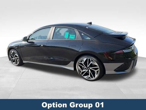 Used 2024 Hyundai Ioniq 6 SEL RWD image 5