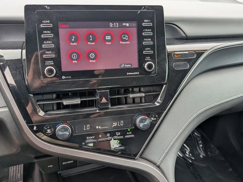 Used 2023 Toyota Camry SE image 26