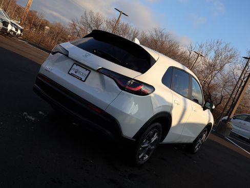 New 2026 Honda HR-V LX image 7