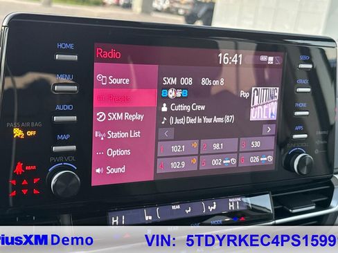 Certified 2023 Toyota Sienna XLE image 37