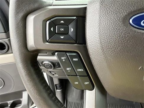 Used 2020 Ford Expedition XLT w/ Equipment Group 202A image 30