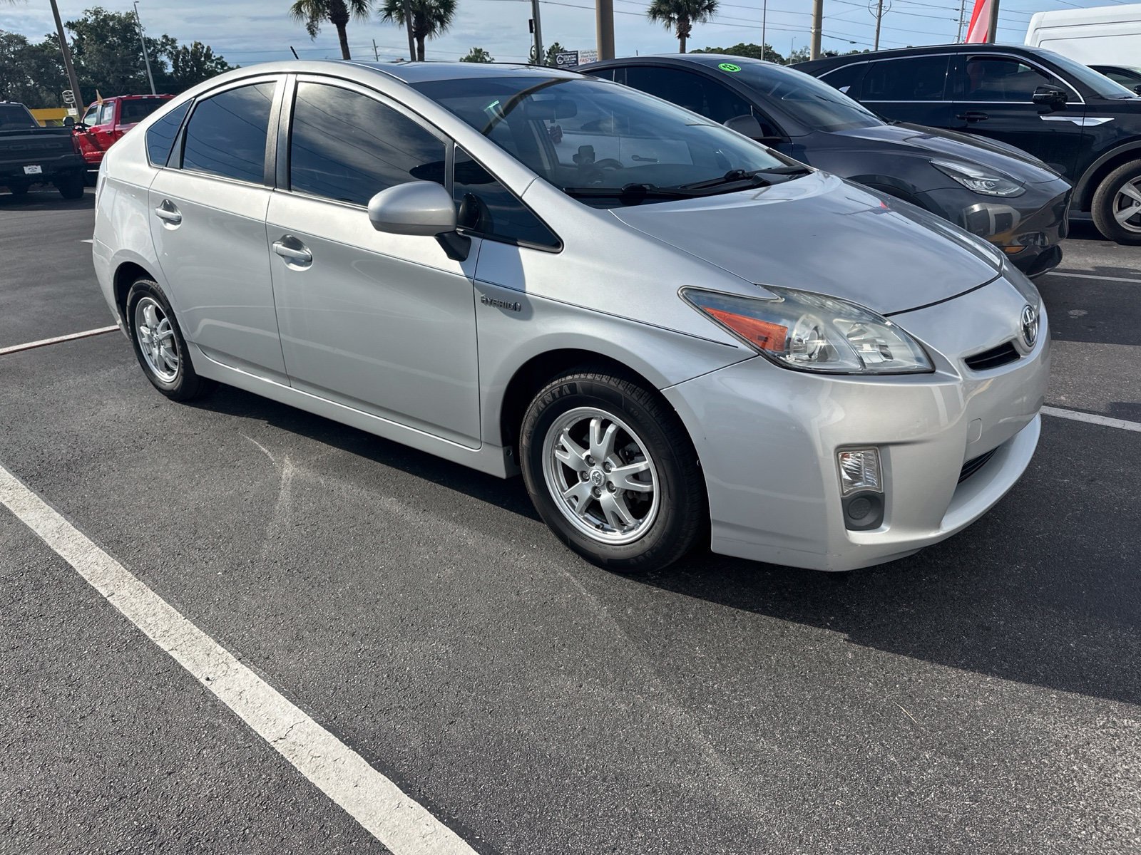Used 2011 Toyota Prius Two FWD image 1