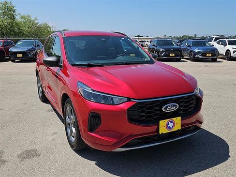 Used 2023 Ford Escape ST-Line w/ Tech Pack #1 FWD image 7