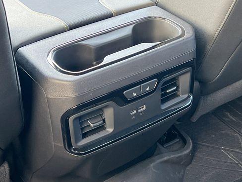 Certified 2024 Chevrolet Silverado 1500 ZR2 w/ Technology Package image 44