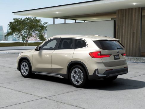New 2026 BMW X1 xDrive28i AWD/4WD image 2