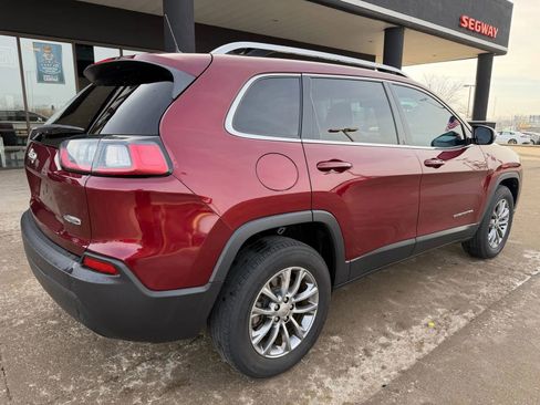 Used 2020 Jeep Cherokee Latitude Plus image 9