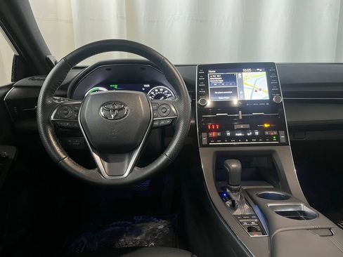 Used 2021 Toyota Avalon Limited w/ Advanced Safety Package image 18