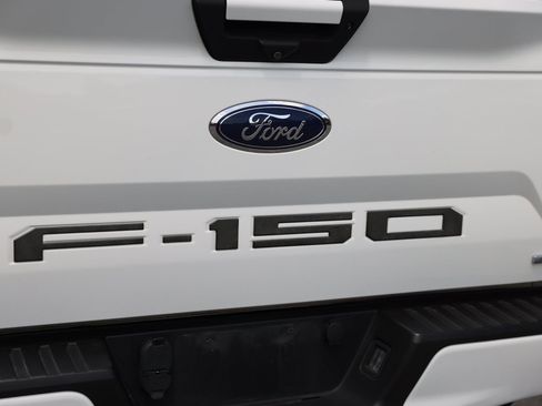 Used 2018 Ford F150 XLT w/ Equipment Group 302A Luxury AWD/4WD image 20