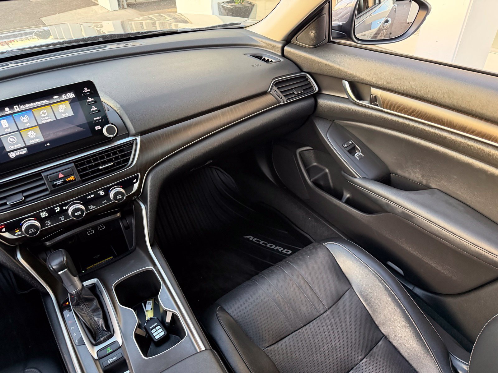 Used 2021 Honda Accord EX-L image 7