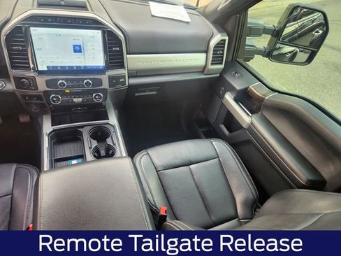 Certified 2022 Ford F350 Lariat w/ Lariat Ultimate Package image 15