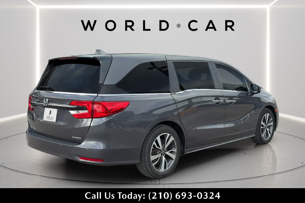 Used 2022 Honda Odyssey Touring image 3