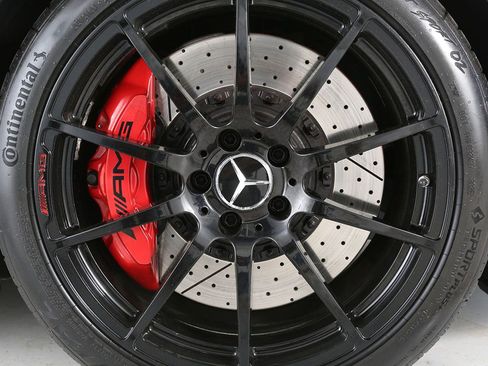 Used 2012 Mercedes-Benz SLS AMG Roadster image 16