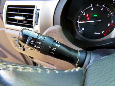 Used 2016 Lexus GX 460 w/ Premium Package image 24