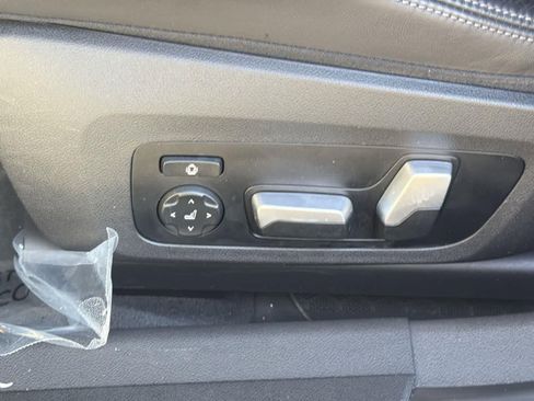 Used 2021 BMW M3 Competition w/ Executive Package image 26