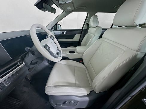 Used 2025 Hyundai Santa Fe SEL AWD/4WD image 13