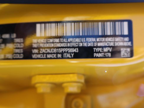 Used 2023 Jeep Renegade Latitude image 42