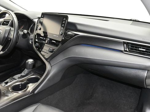 Used 2024 Toyota Camry XSE FWD image 25