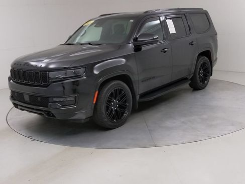 Used 2023 Jeep Wagoneer Series II AWD/4WD image 22