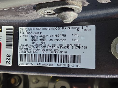 Used 2018 Toyota Tacoma SR5 image 25