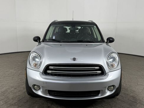 Used 2016 MINI Cooper Countryman w/ Premium Package FWD image 2
