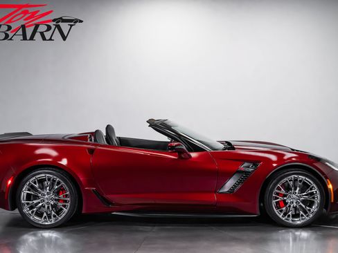 Used 2017 Chevrolet Corvette Z06 w/ Battery Protection Package RWD image 6