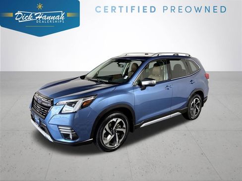Used 2023 Subaru Forester Touring image 1
